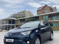 Toyota RAV4 2017 года за 12 500 000 тг. в Актау