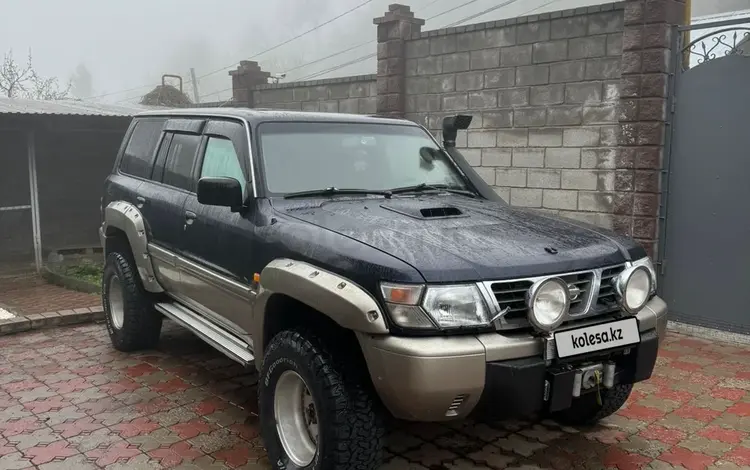 Nissan Patrol 1998 годаүшін6 000 000 тг. в Алматы