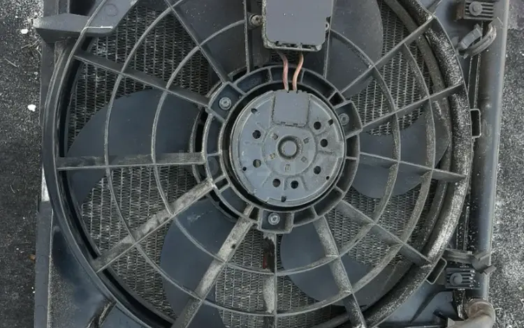 Вентилятор радиатора BMW E46 3-серии за 32 000 тг. в Семей