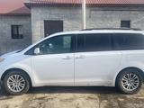 Toyota Sienna 2013 года за 7 800 000 тг. в Атырау – фото 3