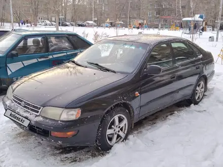 Toyota Carina E 1995 года за 1 800 000 тг. в Усть-Каменогорск – фото 2