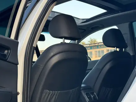 Kia K5 2017 года за 8 700 000 тг. в Алматы – фото 2