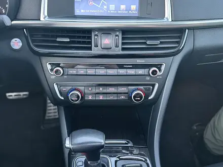 Kia K5 2017 года за 8 700 000 тг. в Алматы – фото 7