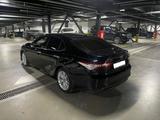 Toyota Camry 2019 года за 14 500 000 тг. в Алматы – фото 3