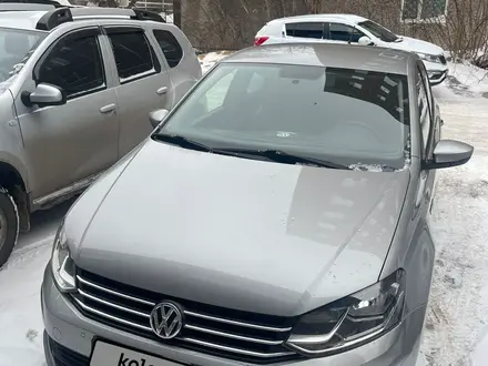 Volkswagen Polo 2020 года за 6 500 000 тг. в Караганда – фото 2