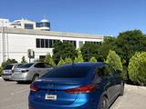 Hyundai Elantra 2017 года за 4 000 000 тг. в Актау – фото 4