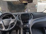 Hyundai Santa Fe 2018 годаүшін14 000 000 тг. в Жезказган – фото 3