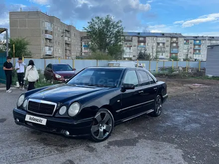 Mercedes-Benz E 230 1997 года за 2 600 000 тг. в Караганда – фото 8