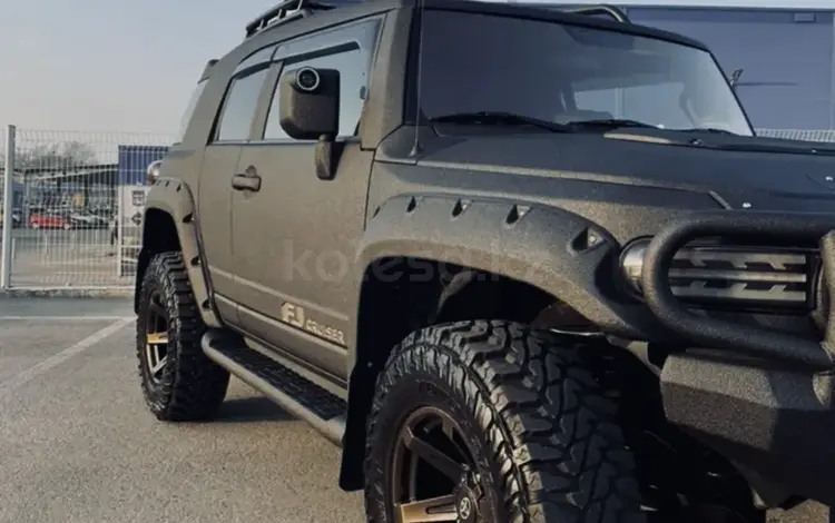 Toyota FJ Cruiser 2007 года за 15 000 000 тг. в Астана