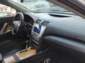 Toyota Camry 2006 года за 3 890 000 тг. в Алматы – фото 15