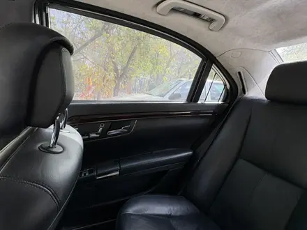 Mercedes-Benz S 500 2006 года за 6 800 000 тг. в Алматы – фото 14