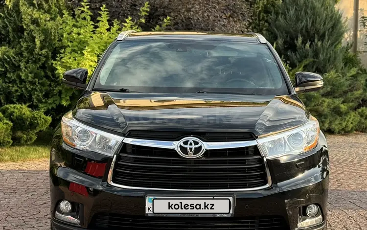 Toyota Highlander 2015 годаүшін16 900 000 тг. в Алматы