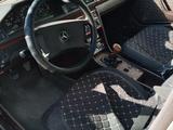 Mercedes-Benz E 230 1992 годаfor700 000 тг. в Кызылорда