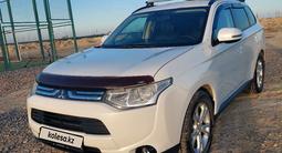 Mitsubishi Outlander 2013 года за 9 000 000 тг. в Актау – фото 2