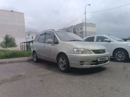 Toyota Spacio 2000 года за 2 700 000 тг. в Алматы