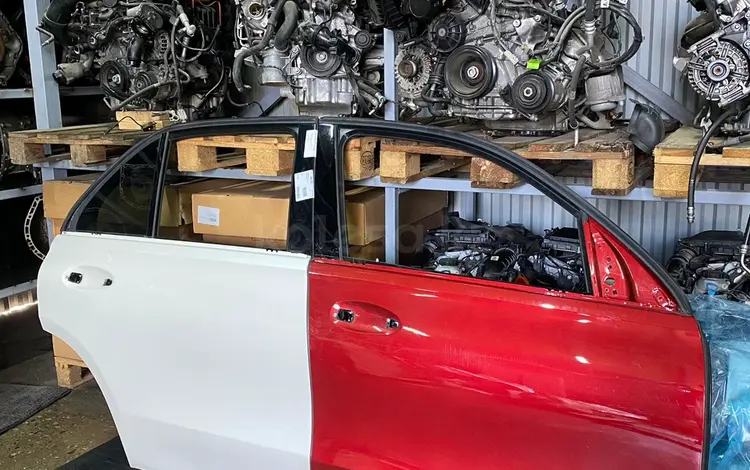 Дверь на Мерседес GLE GLS 167 кузов за 1 000 тг. в Алматы