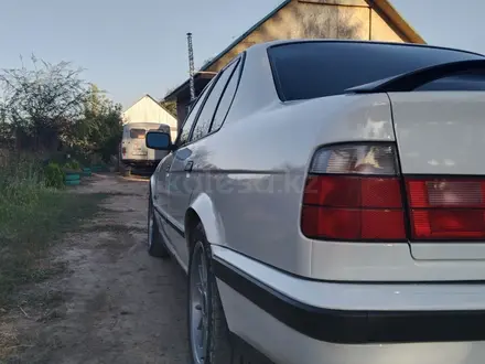 BMW 525 1996 года за 2 550 000 тг. в Алматы – фото 3