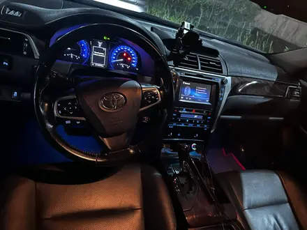 Toyota Camry 2015 года за 10 000 000 тг. в Тараз – фото 11