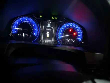 Toyota Camry 2015 года за 10 000 000 тг. в Тараз – фото 13