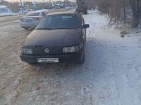 Volkswagen Passat 1989 года за 700 000 тг. в Астана