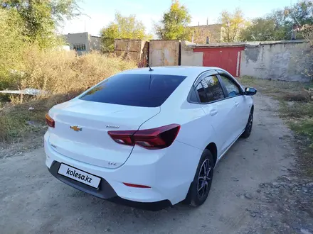 Chevrolet Onix 2023 года за 5 600 000 тг. в Астана – фото 2