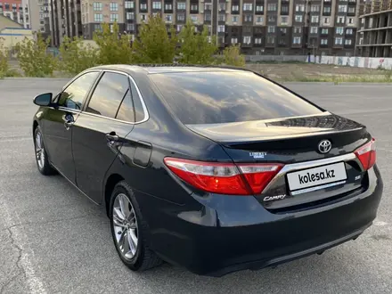 Toyota Camry 2015 года за 9 200 000 тг. в Атырау – фото 8