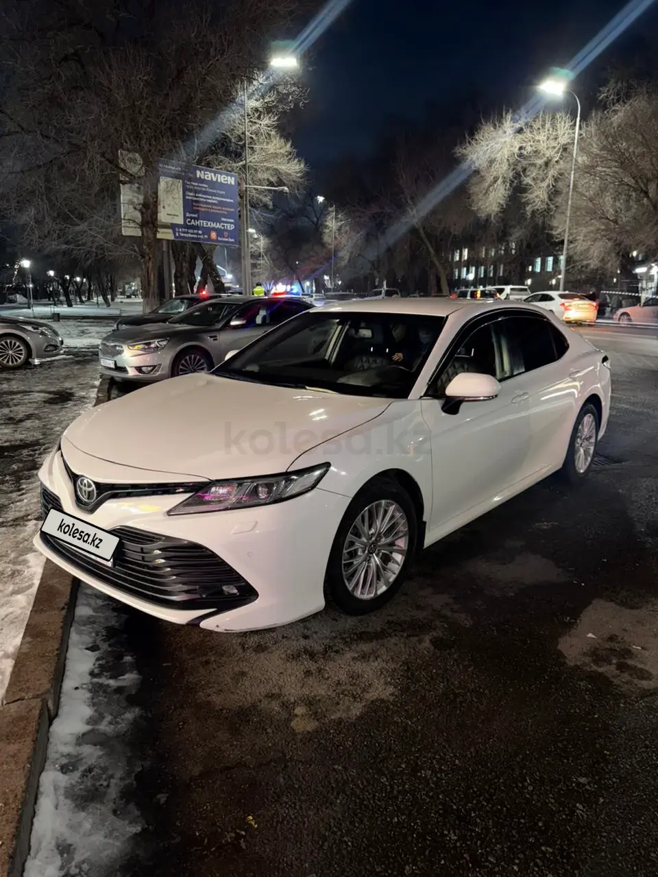 Toyota Camry, 2019