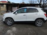 Chevrolet Tracker 2015 года за 4 500 000 тг. в Шымкент – фото 4