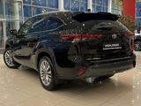 Toyota Highlander Luxe 2023 годаүшін35 050 000 тг. в Астана – фото 5