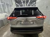 Toyota RAV4 2020 годаүшін16 400 000 тг. в Астана – фото 3