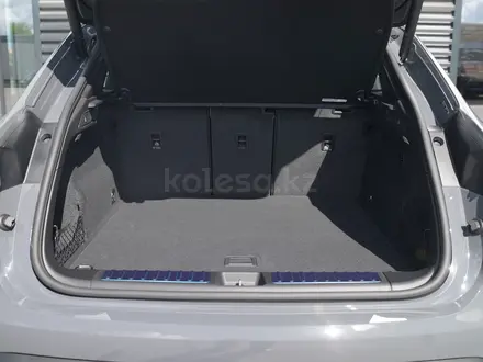 Porsche Macan RWD 2025 года за 71 500 000 тг. в Павлодар – фото 12