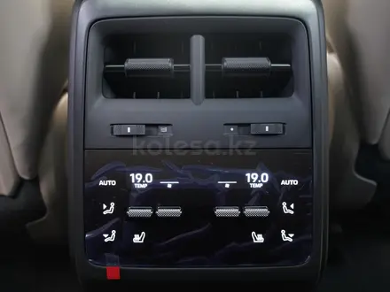 Porsche Macan RWD 2025 года за 71 500 000 тг. в Павлодар – фото 26