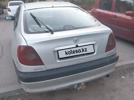 Toyota Avensis 1999 года за 2 130 000 тг. в Астана – фото 2