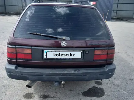 Volkswagen Passat 1993 года за 1 500 000 тг. в Тараз – фото 2