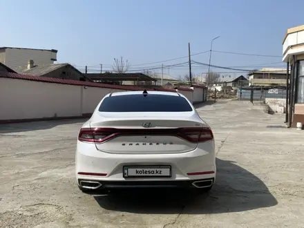 Hyundai Grandeur 2018 года за 12 000 000 тг. в Шымкент – фото 2