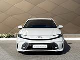 Toyota Camry 2025 года за 20 870 000 тг. в Караганда – фото 2