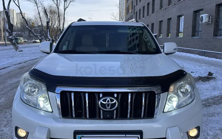 Toyota Land Cruiser Prado 2013 года за 15 900 000 тг. в Астана