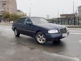 Mercedes-Benz C 180 1996 годаүшін1 360 000 тг. в Уральск – фото 2