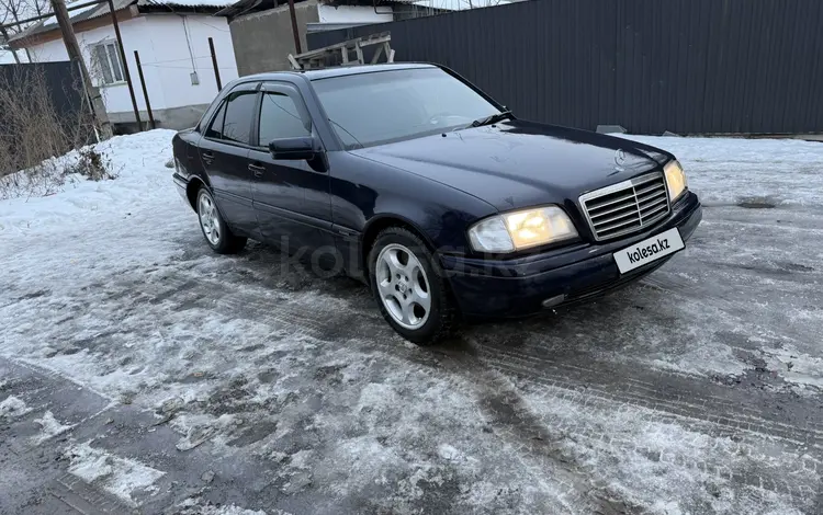 Mercedes-Benz C 280 1995 годаfor1 850 000 тг. в Алматы