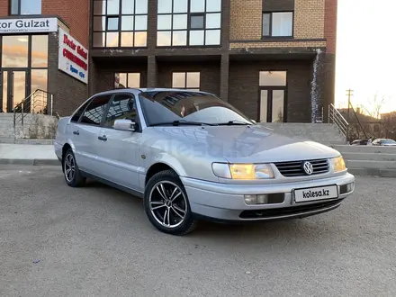 Volkswagen Passat 1995 года за 2 270 000 тг. в Кокшетау