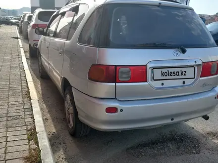 Toyota Ipsum 1997 года за 3 400 000 тг. в Усть-Каменогорск – фото 16