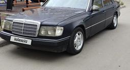 Mercedes-Benz E 200 1993 годаfor1 150 000 тг. в Павлодар