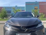 Toyota Camry 2018 года за 15 500 000 тг. в Алматы – фото 3