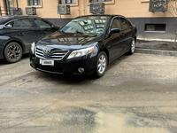 Toyota Camry 2011 годаfor4 500 000 тг. в Атырау