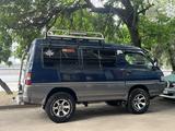 Mitsubishi Delica 1995 годаfor5 300 000 тг. в Алматы – фото 3