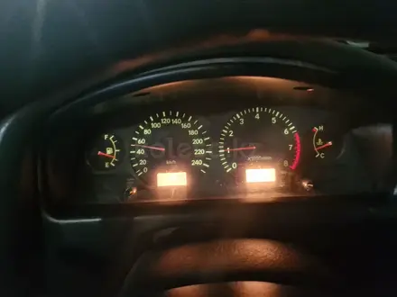 Toyota Avensis 1997 года за 1 900 000 тг. в Павлодар – фото 6