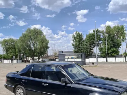 Mercedes-Benz E 230 1990 года за 1 000 000 тг. в Караганда – фото 4