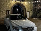 Toyota Camry 2013 годаүшін7 600 000 тг. в Атырау – фото 2