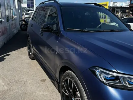 BMW X7 2020 года за 43 000 000 тг. в Караганда – фото 5