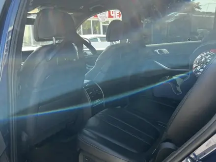 BMW X7 2020 года за 43 000 000 тг. в Караганда – фото 8